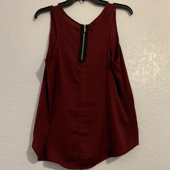 Burgundy Top - Picture 2 of 3